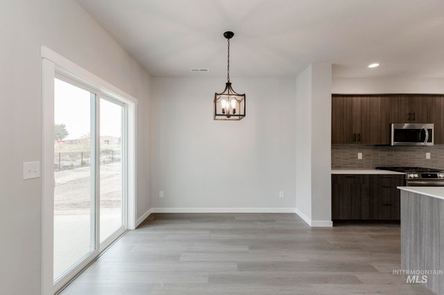 7476 W Trumbull Ct, Eagle, ID 83616