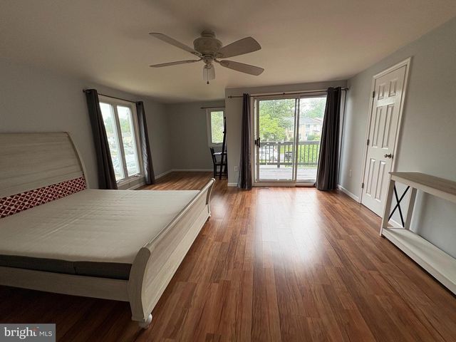 224 WILLOW TER, Sterling, VA 20164