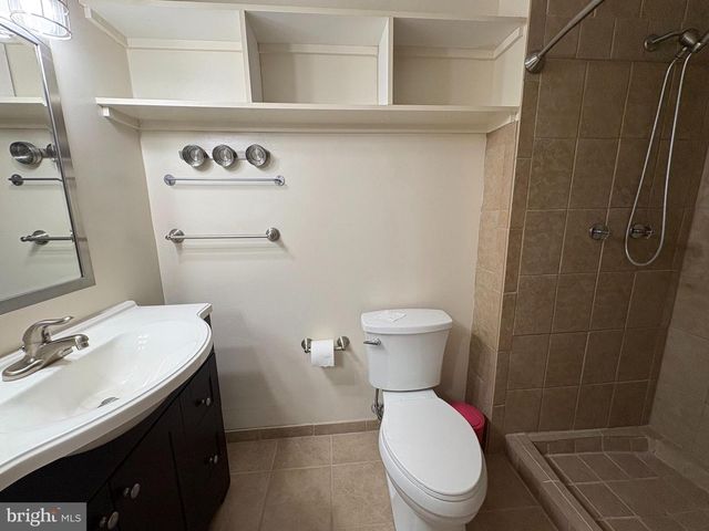 224 WILLOW TER, Sterling, VA 20164