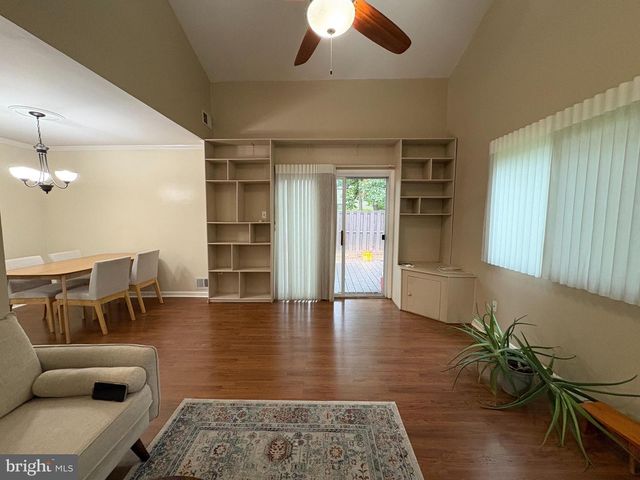 224 WILLOW TER, Sterling, VA 20164