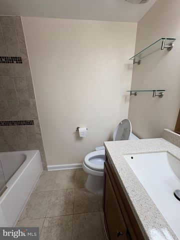 224 WILLOW TER, Sterling, VA 20164