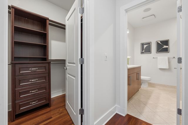 2740 W Armitage Avenue 302S, Chicago, IL 60647