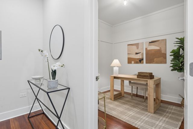 2740 W Armitage Avenue 302S, Chicago, IL 60647