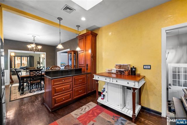 63 Washington Street, Lodi, NJ 07644