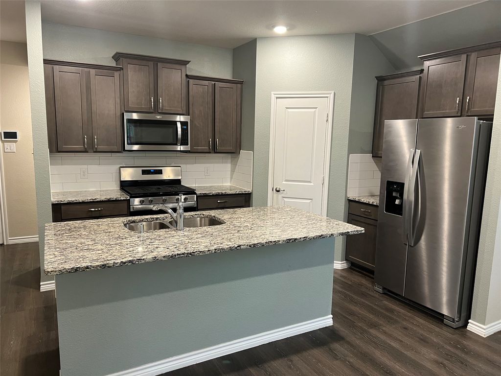 1007 Branding Iron Lane, Princeton, TX 75407