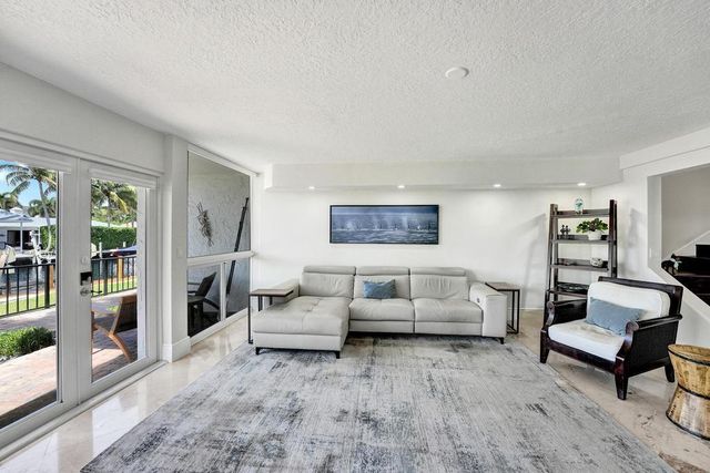 780 Jeffery Street 6, Boca Raton, FL 33487