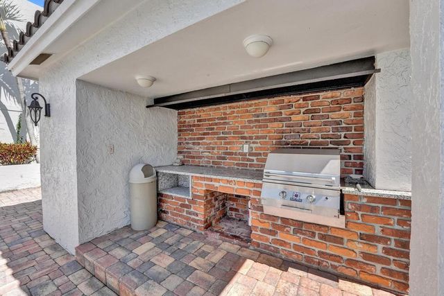 780 Jeffery Street 6, Boca Raton, FL 33487