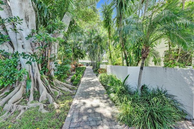 780 Jeffery Street 6, Boca Raton, FL 33487
