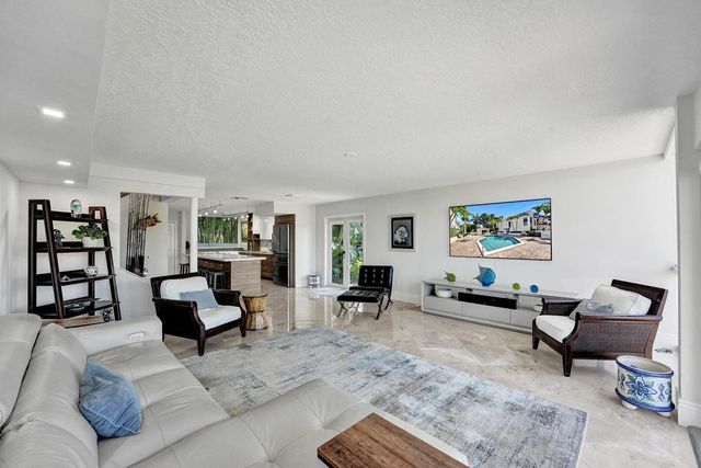 780 Jeffery Street 6, Boca Raton, FL 33487