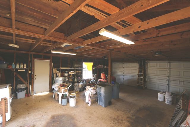 10961 Kosub Ln, San Antonio, TX 78223