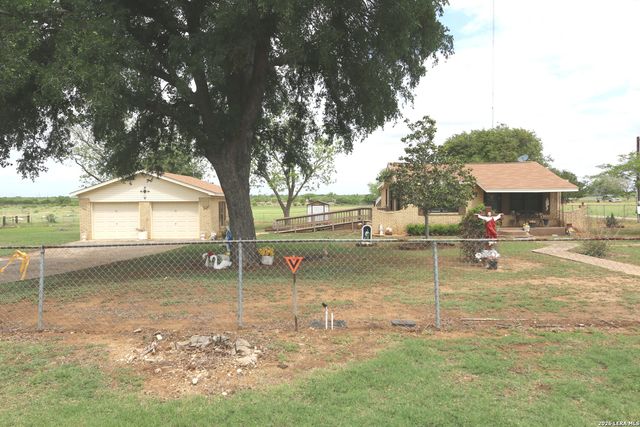 10961 Kosub Ln, San Antonio, TX 78223