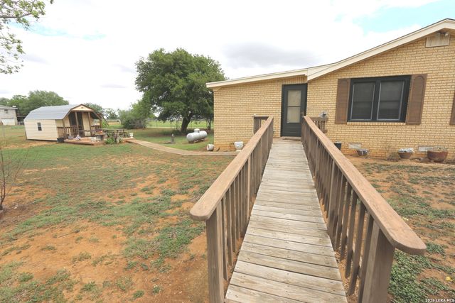 10961 Kosub Ln, San Antonio, TX 78223