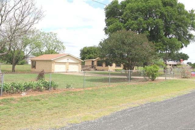 10961 Kosub Ln, San Antonio, TX 78223