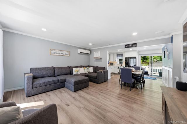 202 Whittier Drive, Mastic Beach, NY 11951