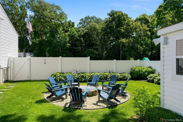 202 Whittier Drive, Mastic Beach, NY 11951