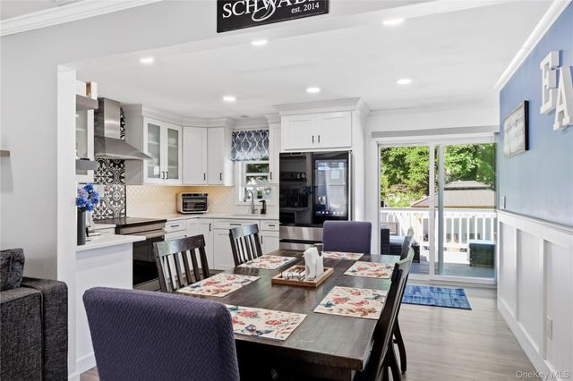 202 Whittier Drive, Mastic Beach, NY 11951