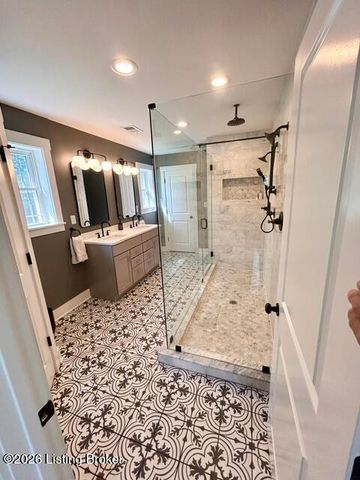 421 Macon Ave, Louisville, KY 40207