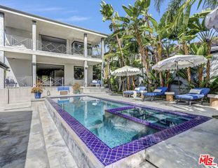 1724 N Sierra Bonita Avenue, Los Angeles, CA 90046