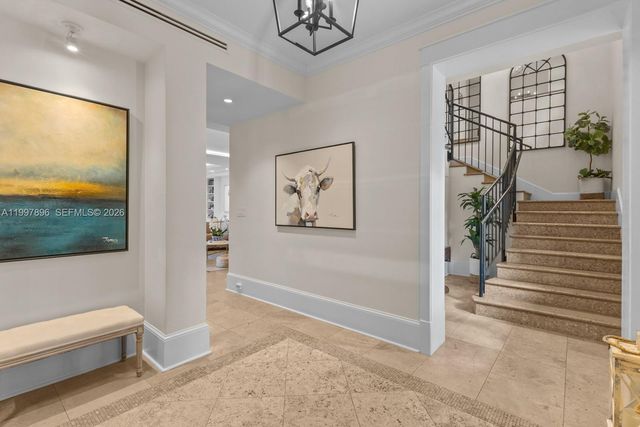 685 Harbor Lane, Key Biscayne, FL 33149