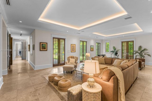 685 Harbor Lane, Key Biscayne, FL 33149