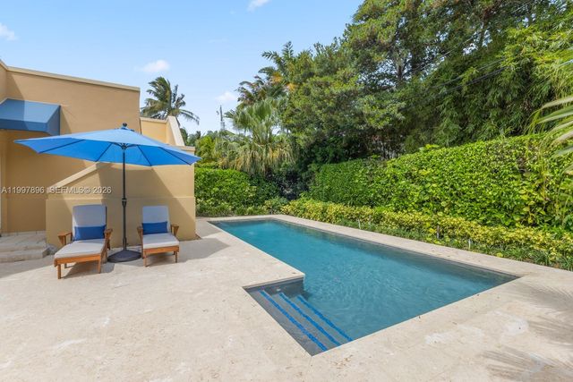 685 Harbor Lane, Key Biscayne, FL 33149