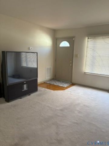 2820 Mauldin St, Henrico, VA 23223