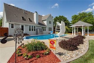 1124 NE Waterfield Village Drive, Blue Springs, MO 64014