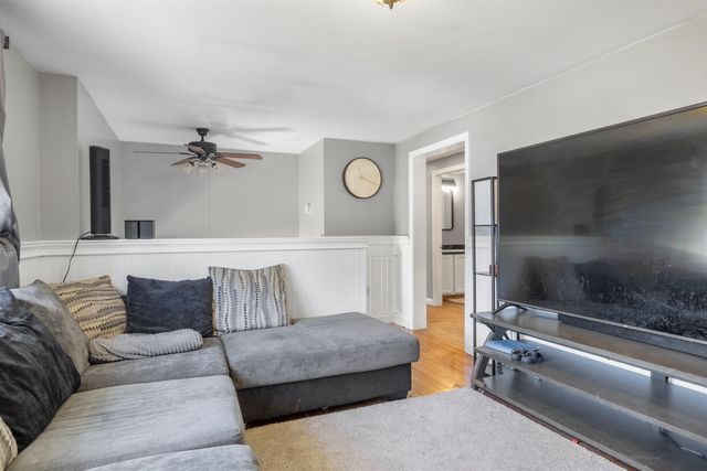 35 Western Avenue, Rochester, NH 03867