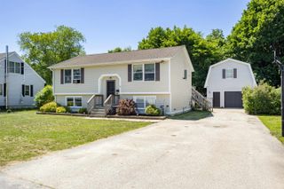 35 Western Avenue, Rochester, NH 03867