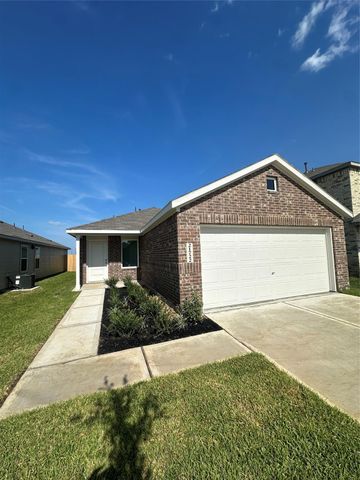 16261 Bergara Bend Drive, Splendora, TX 77327