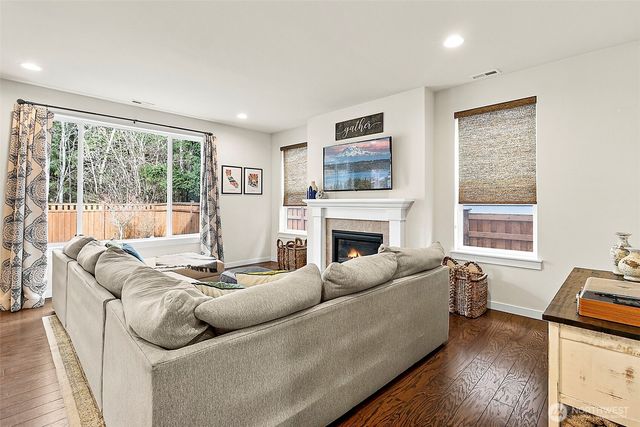 18001 131st Street E, Bonney Lake, WA 98391