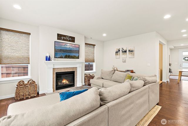 18001 131st Street E, Bonney Lake, WA 98391