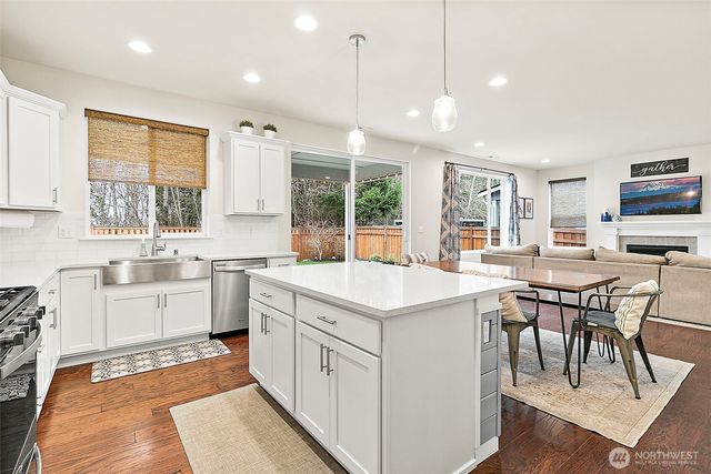 18001 131st Street E, Bonney Lake, WA 98391