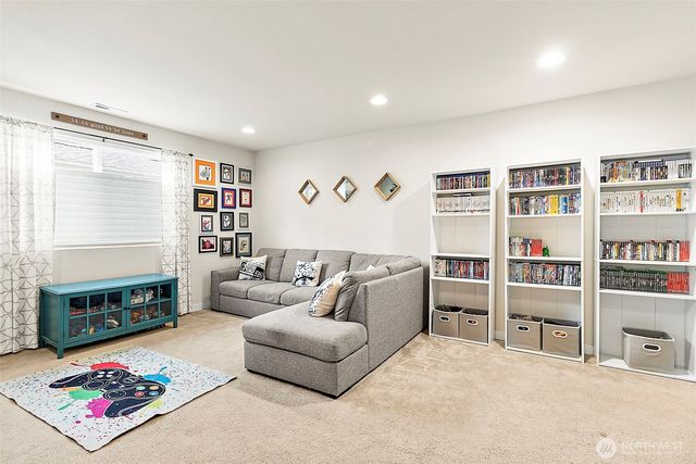 18001 131st Street E, Bonney Lake, WA 98391