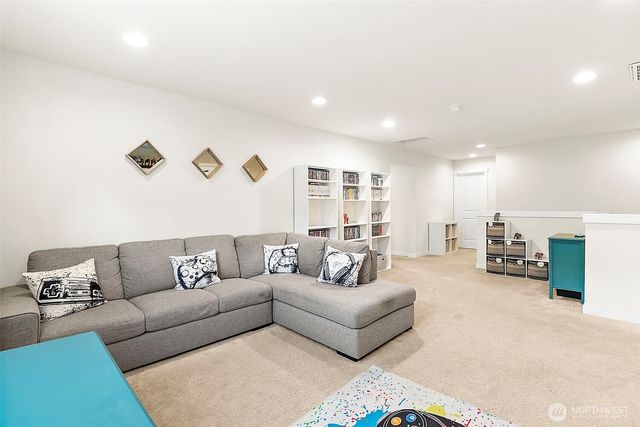 18001 131st Street E, Bonney Lake, WA 98391