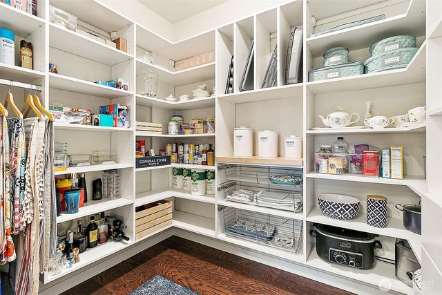 18001 131st Street E, Bonney Lake, WA 98391