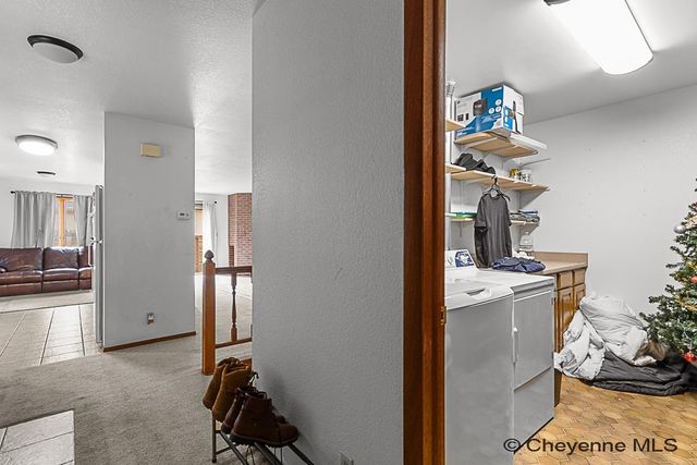 5022 HOY RD, Cheyenne, WY 82009