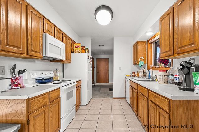 5022 HOY RD, Cheyenne, WY 82009