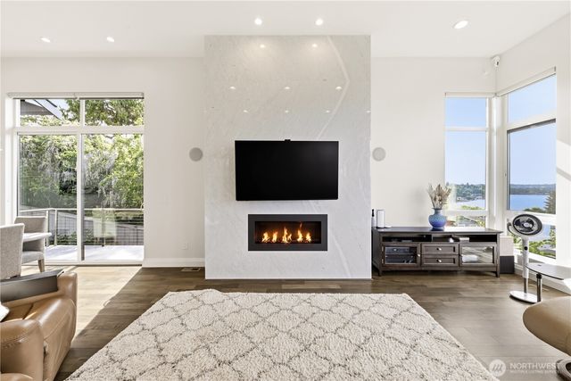7226 S Ryan Street, Seattle, WA 98178