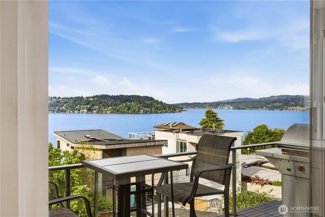 7226 S Ryan Street, Seattle, WA 98178