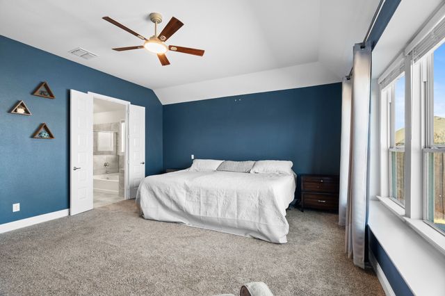 608 Ranchwood Drive, Justin, TX 76247