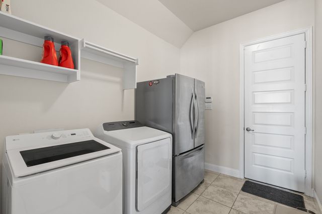 608 Ranchwood Drive, Justin, TX 76247