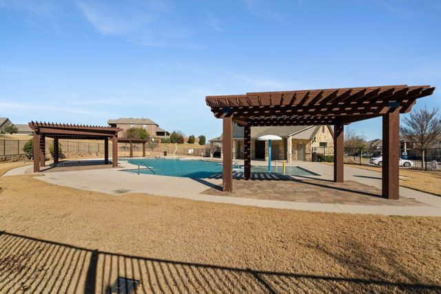 608 Ranchwood Drive, Justin, TX 76247