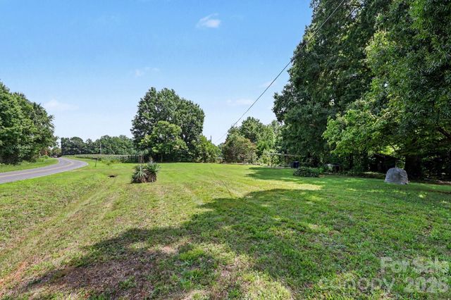 712 Turrentine Church Road, Mocksville, NC 27028
