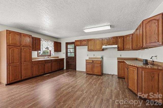712 Turrentine Church Road, Mocksville, NC 27028