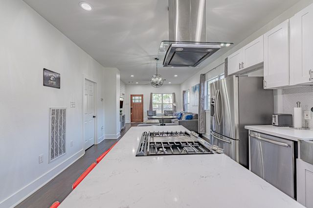 2116 Fulton Street 1, Houston, TX 77009