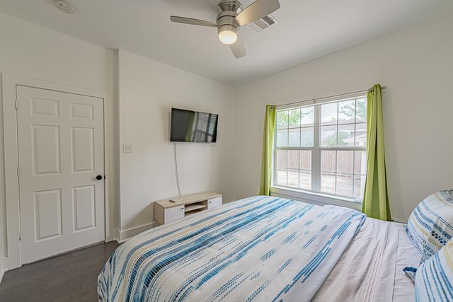 2116 Fulton Street 1, Houston, TX 77009