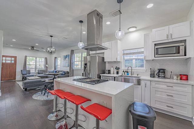 2116 Fulton Street 1, Houston, TX 77009