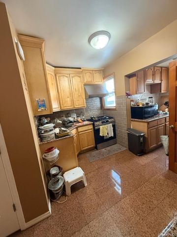 13041 120th Street, Ozone Park, NY 11420