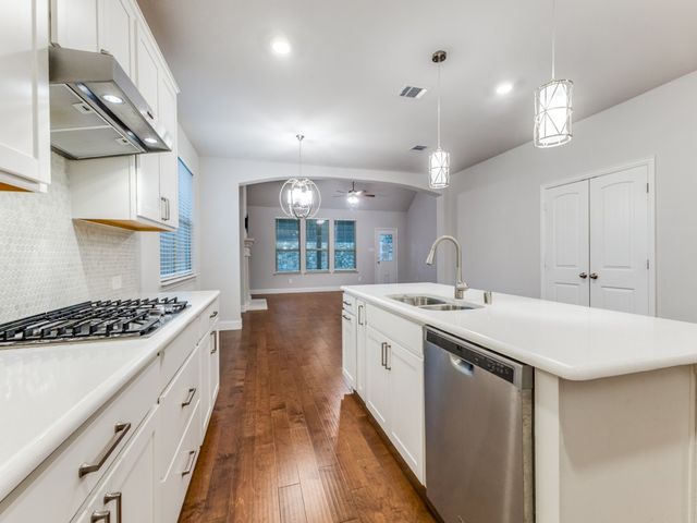 210 Spirehaven Drive, Fate, TX 75087